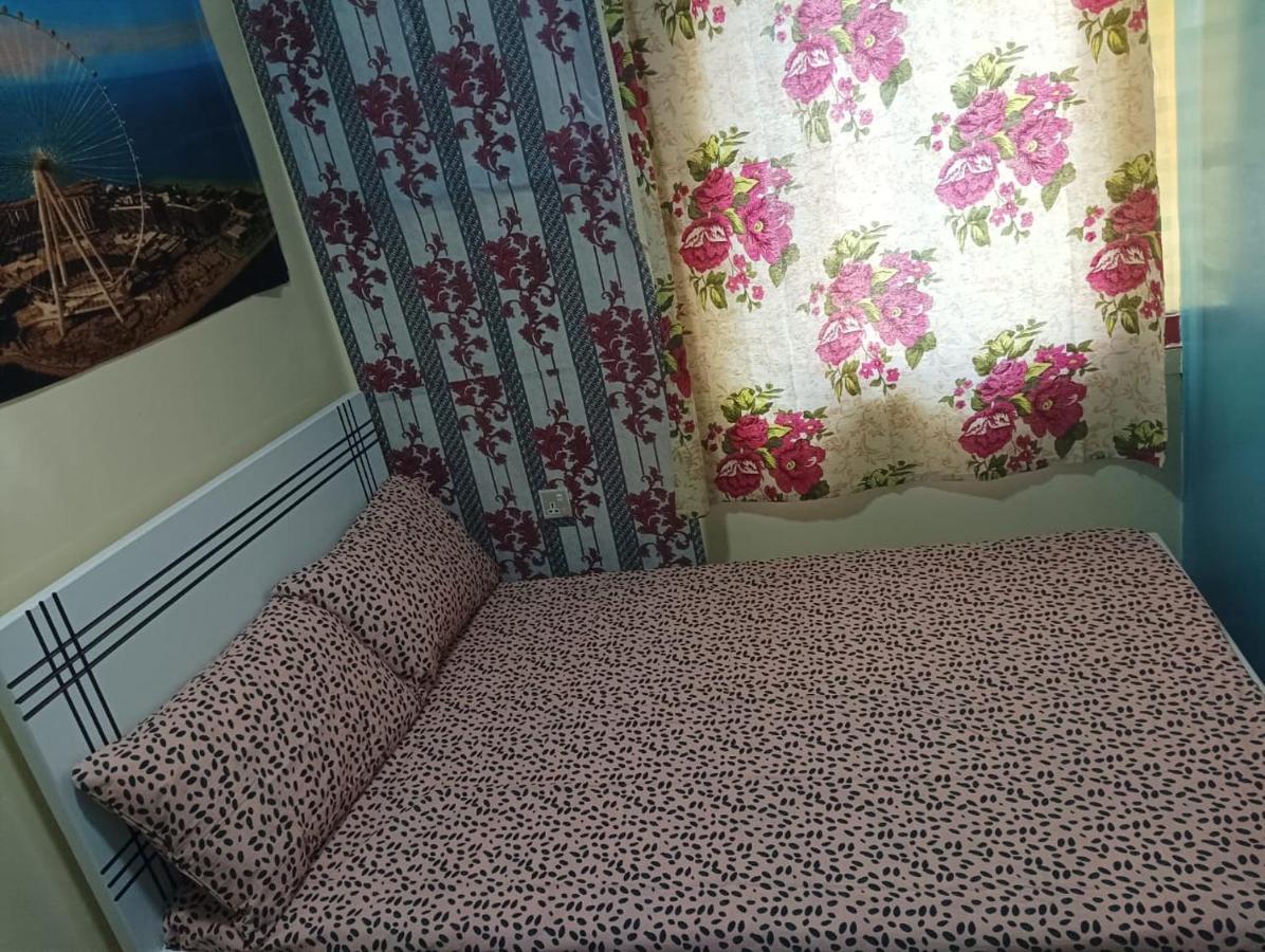 Moon Backpackers , Al Rigga , Partition For Couples And For Singles Apartman Dubaj Kültér fotó