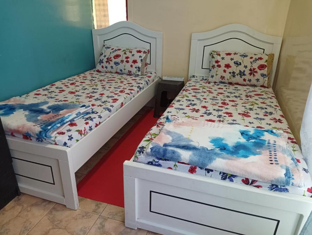 Moon Backpackers , Al Rigga , Partition For Couples And For Singles Apartman Dubaj Kültér fotó