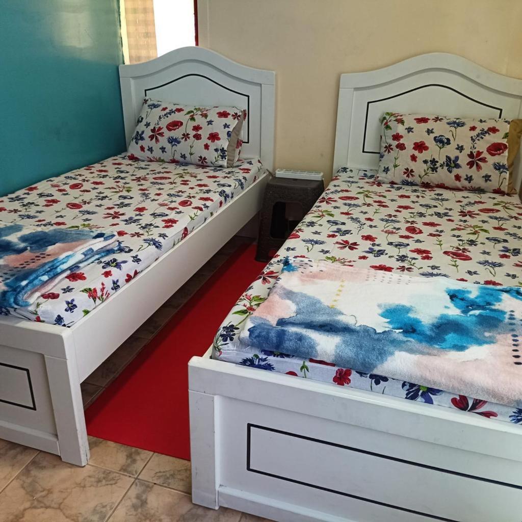 Moon Backpackers , Al Rigga , Partition For Couples And For Singles Apartman Dubaj Kültér fotó